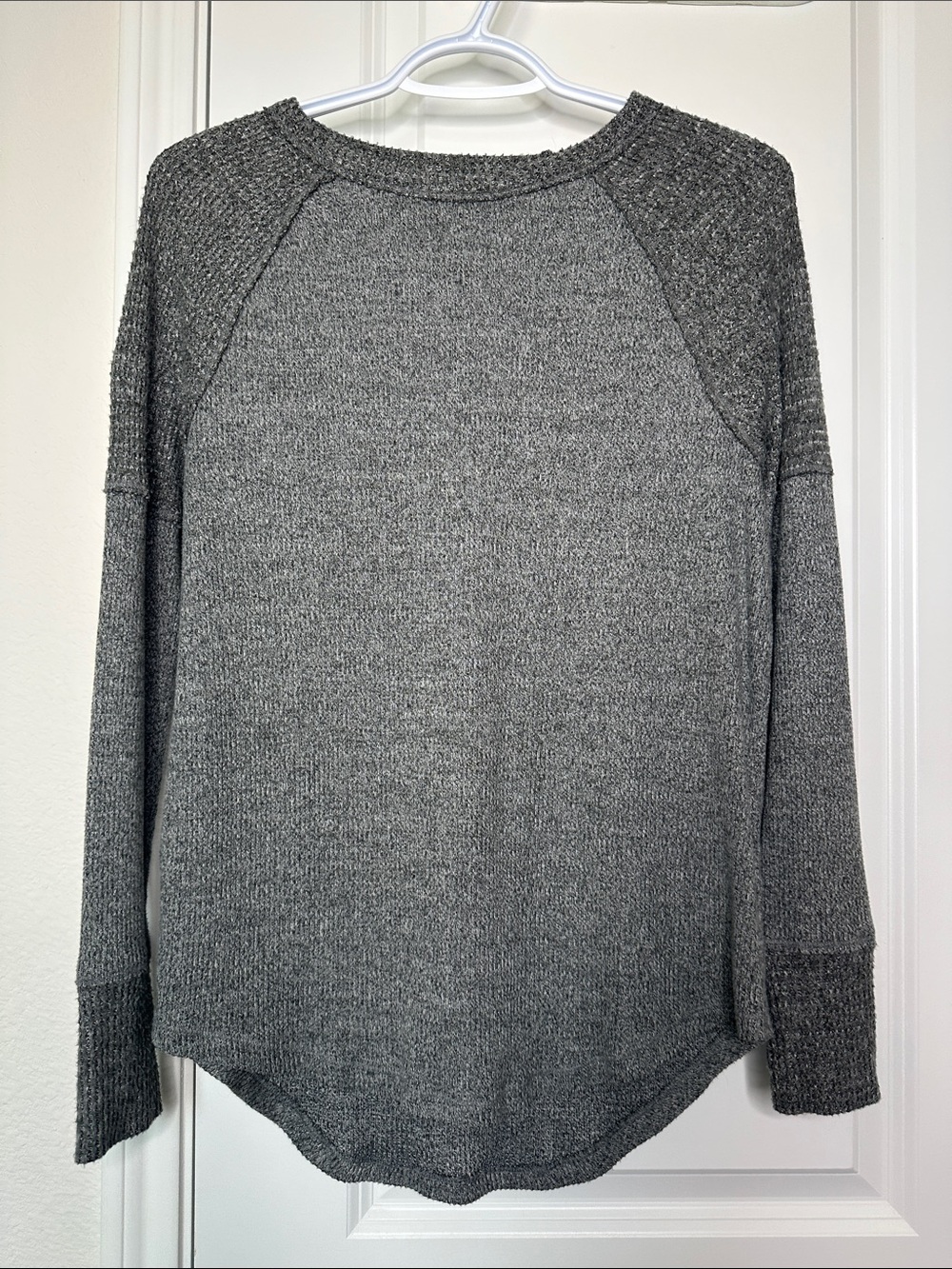 SO Cozy Women's Gray Knit Sweater
